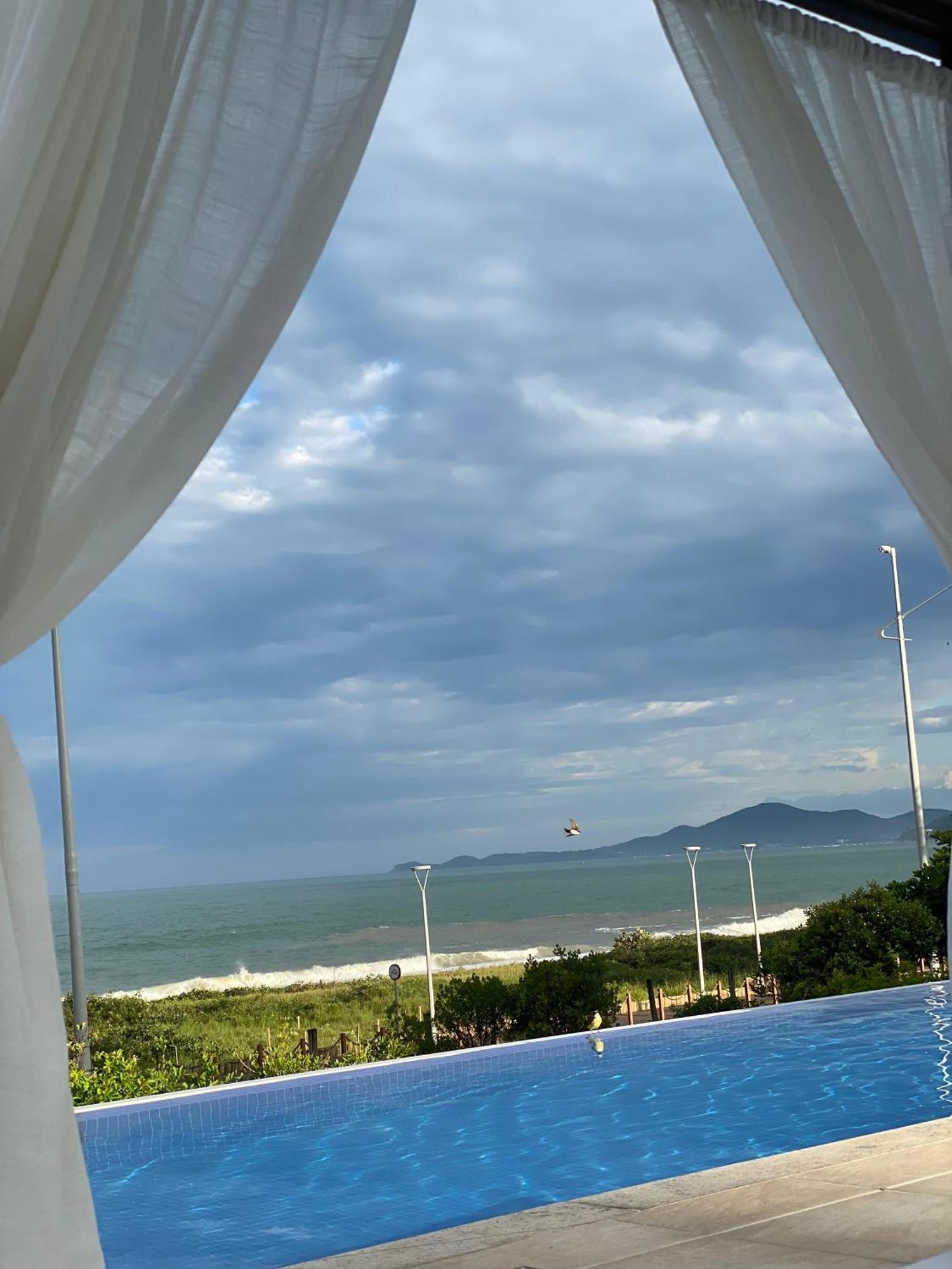 Bali Beach Home Club Rogga Beira Mar - Balneario Piçarras Esterno foto