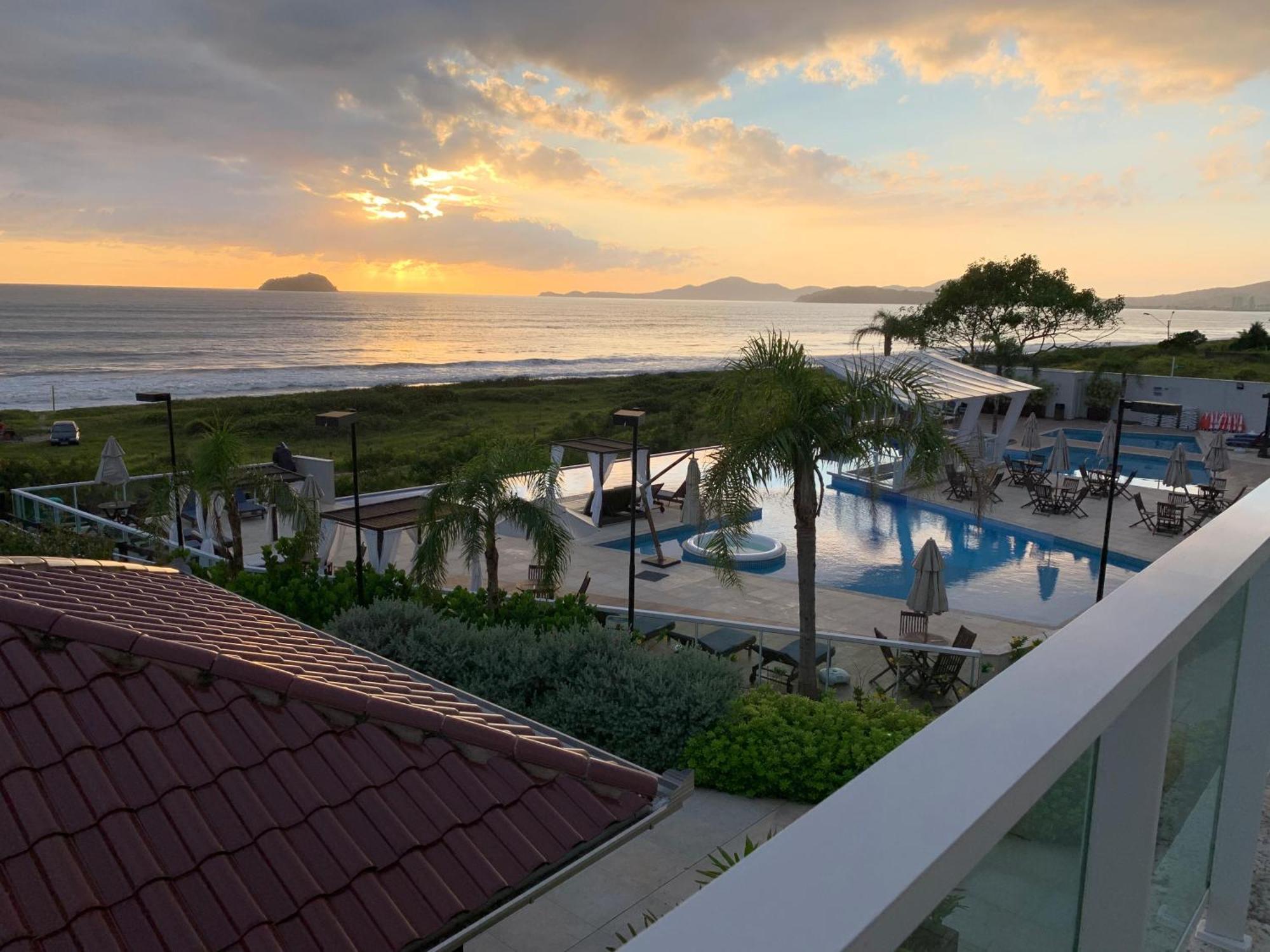 Bali Beach Home Club Rogga Beira Mar - Balneario Piçarras Esterno foto